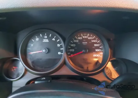 2010 Chevrolet Silverado 1500 Ls from USA, damaged, VIN 1GCSKREA5AZ189685